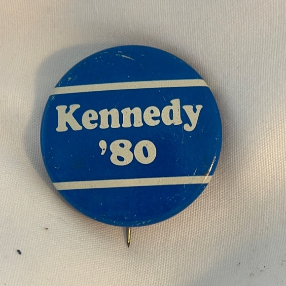 Vintage Kennedy ‘80 - Ted Kennedy for President Campaign Pinback - 1980 … - Picture 1 of 3